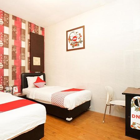 Oyo 425 Mojokerto Guesthouse المظهر الخارجي الصورة