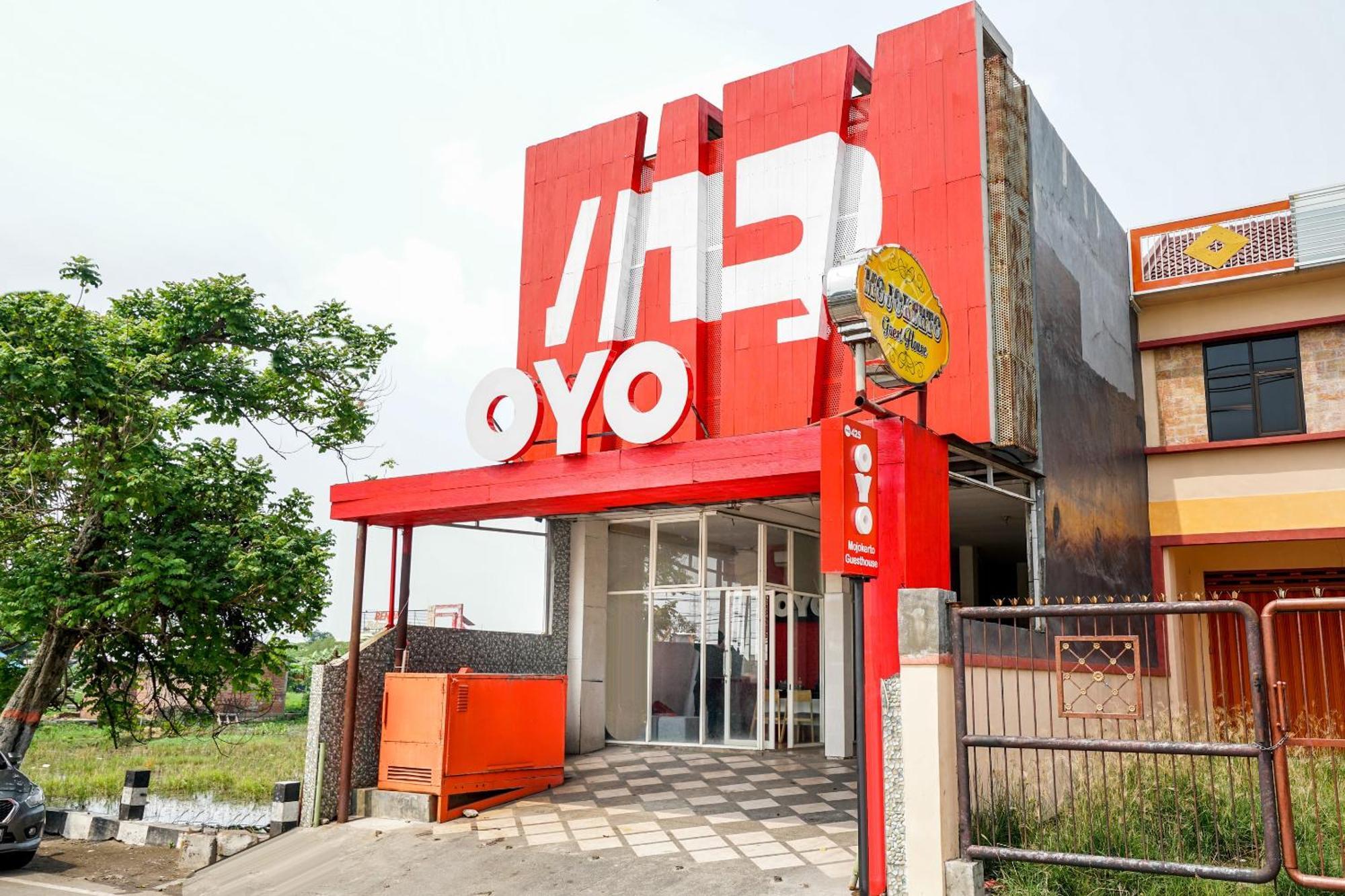 Oyo 425 Mojokerto Guesthouse المظهر الخارجي الصورة